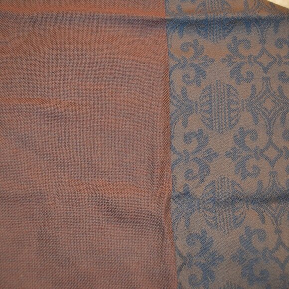 Cecchi e Cecchi vintage 90s Italianwool scarf in neutral blue and deep taupe - Picture 3 of 10